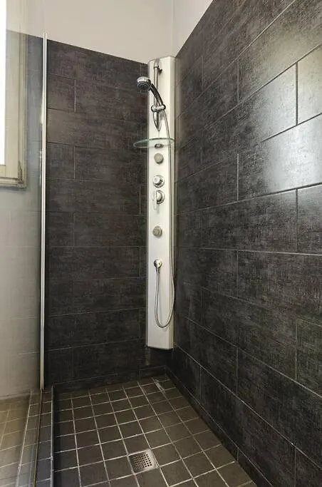 Dimora Fossalta, A Pochi Passi Da Piazza Maggiore Bologna 0*,  Italia